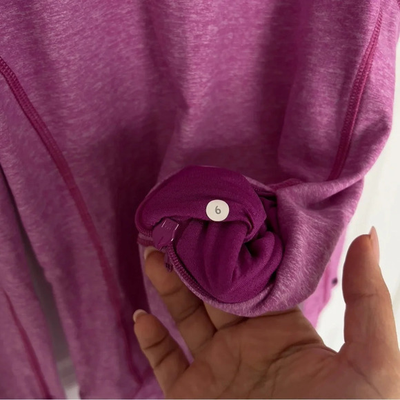 Lululemon Think Fast Long  Sleeve
Heathered Ultra Violet / Ultra Violet size 6 - Picture 4 of 7